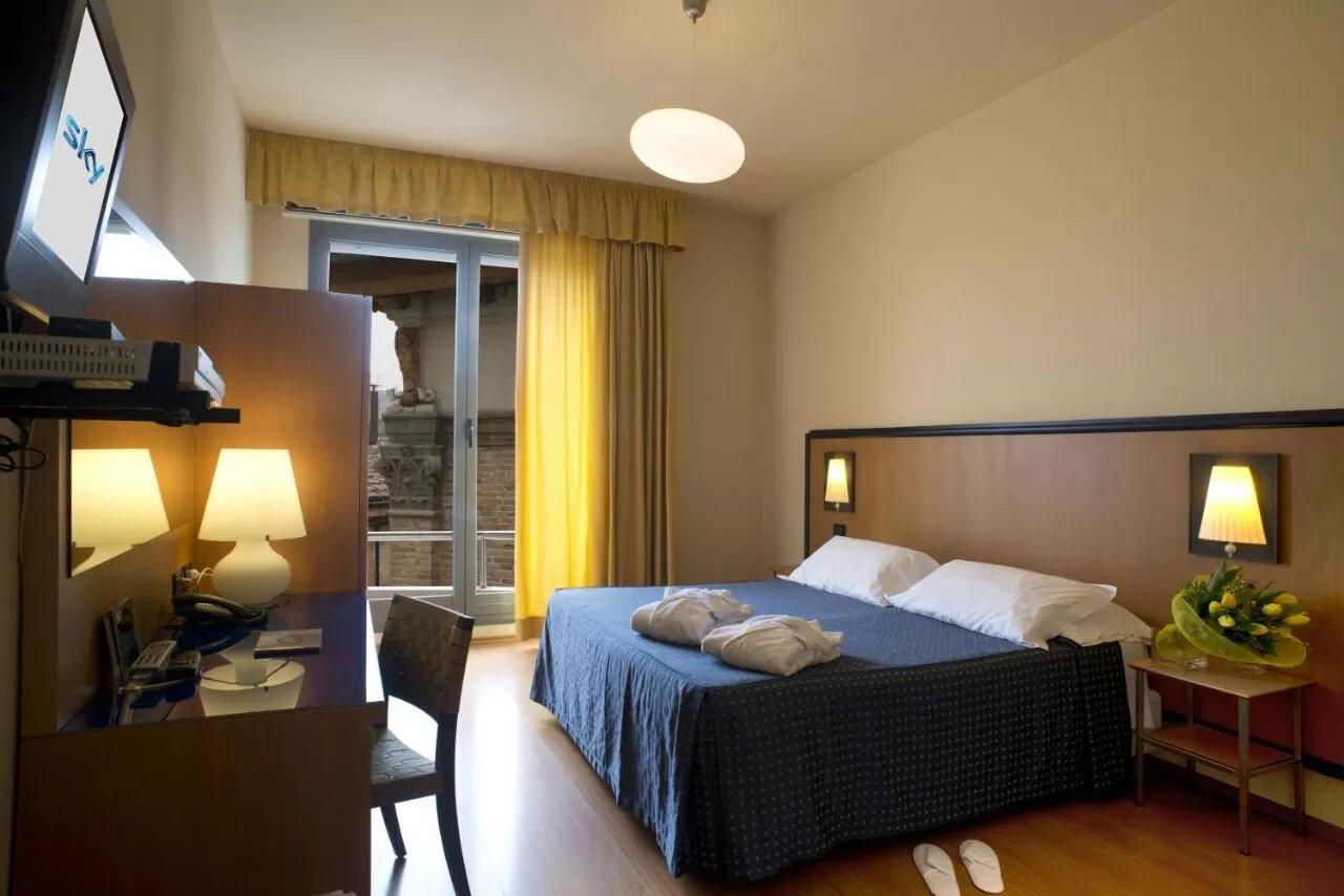 Hotel Masini Forli Luaran gambar